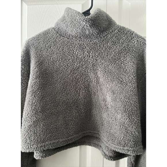 Shein Women's Gray Mock Neck Pullover Sherpa Sweatshirt (Size L) - Picture 2 of 4